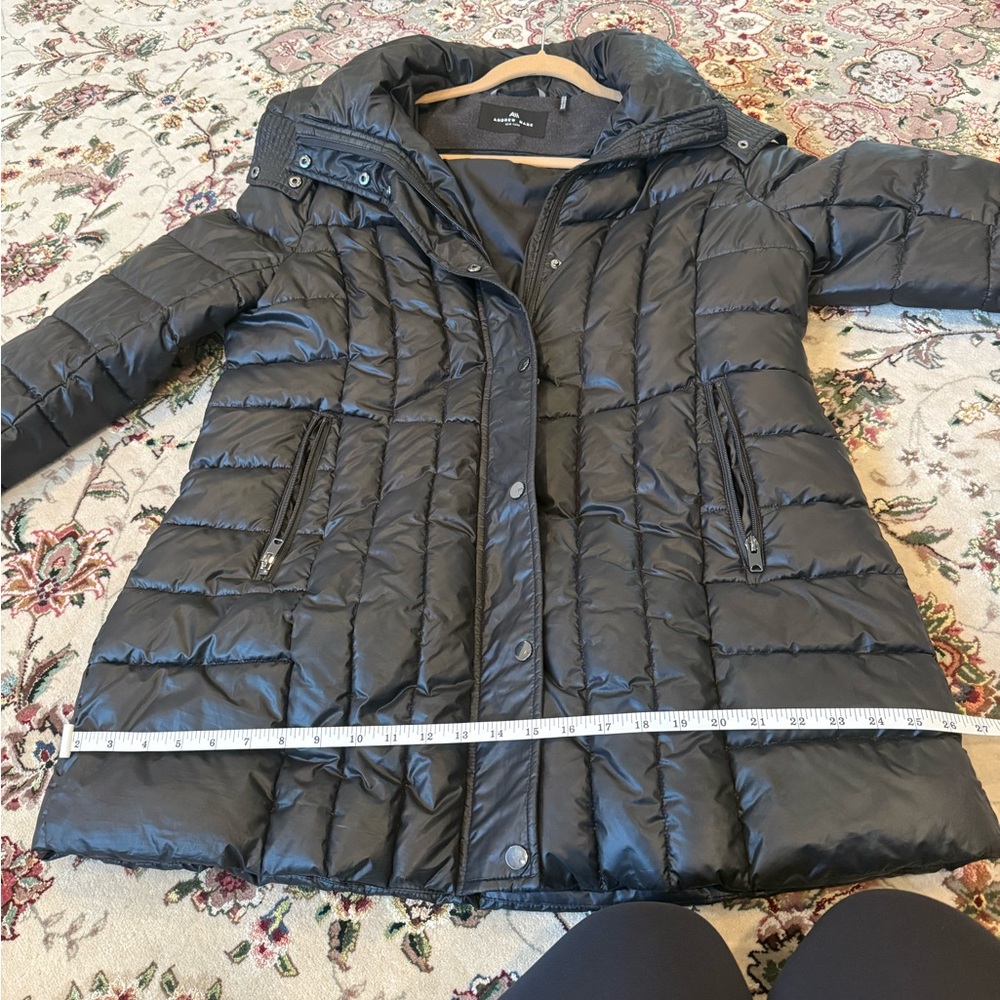 Andrew Marc Women's Black Puffer Coat host pick - Picture 9 of 17